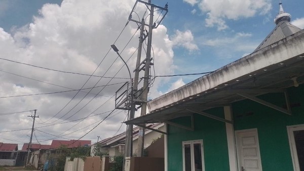 Warga Palembang Keluhkan Biaya Lampu Jalan